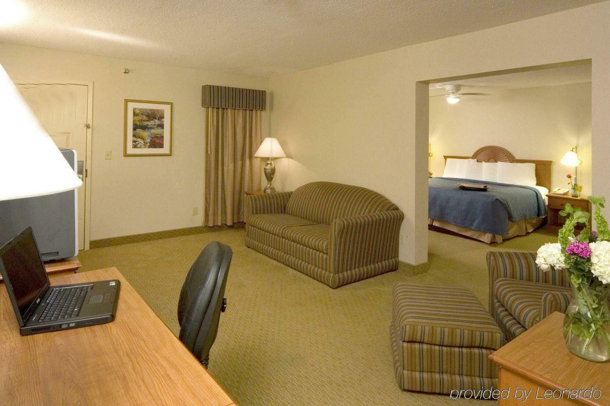 Quality Inn University Lansing Cameră foto